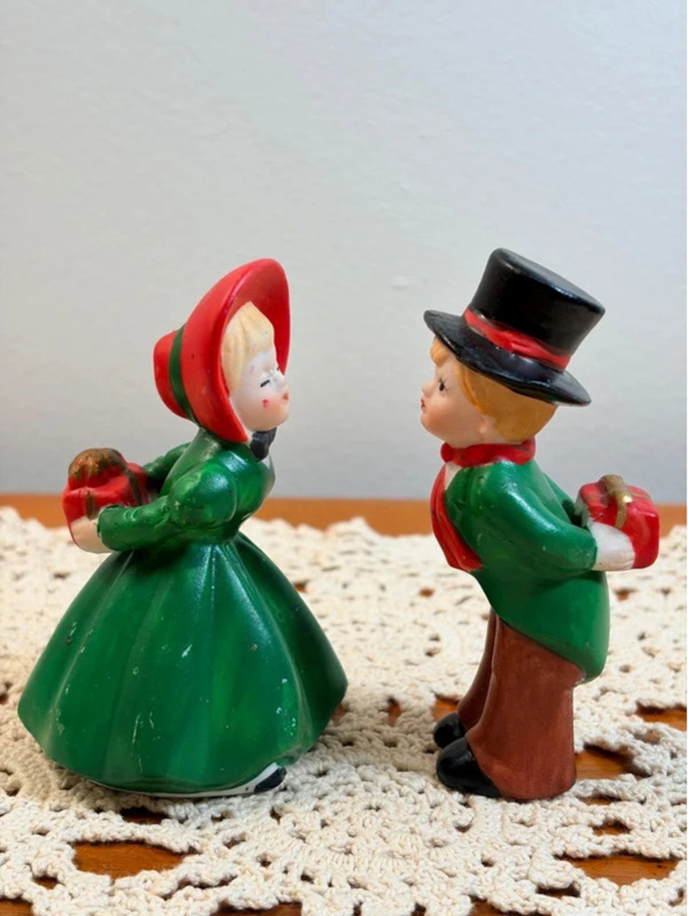 Vintage Enesco Christmas Caroler Boy & Girl Figurine Set